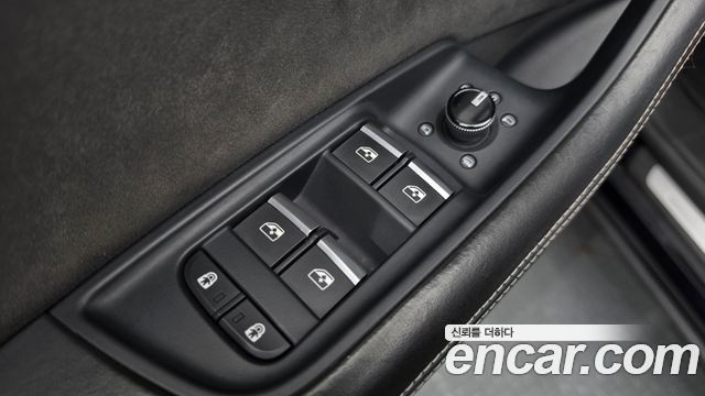 Audi Q8 2021 — photo 29