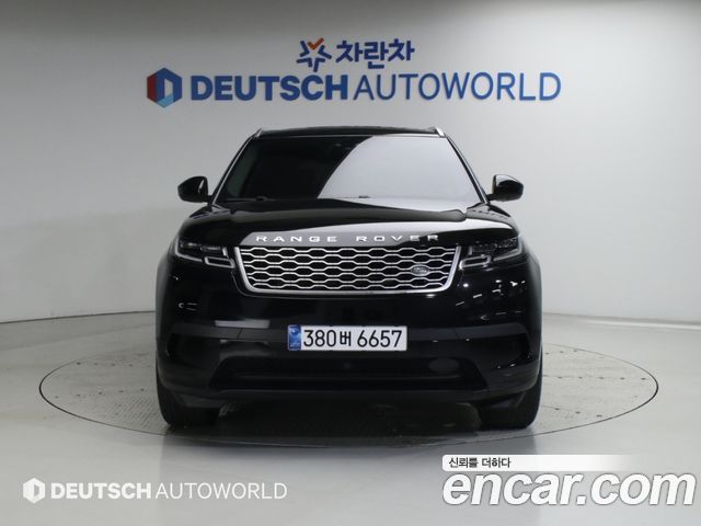 Land Rover Range Rover Velar 2019 — photo 3