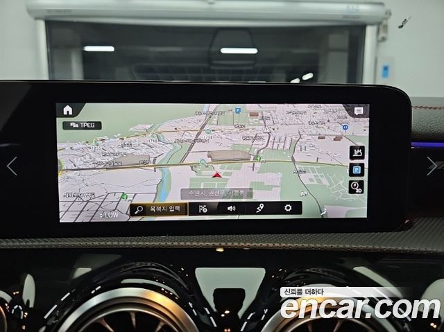 Mercedes-Benz CLA-Class 2021 — photo 14