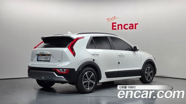 Kia Niro 2022 — photo 2
