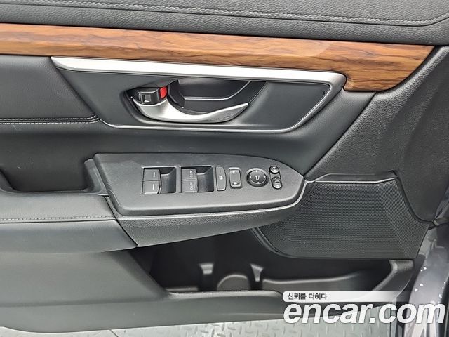 Honda CR-V 2021 — photo 17