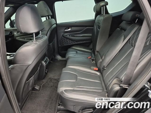 Hyundai Santafe 2022 — photo 12