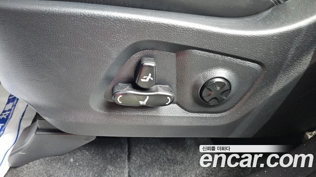 KG Mobility Rexton 2020 — photo 30