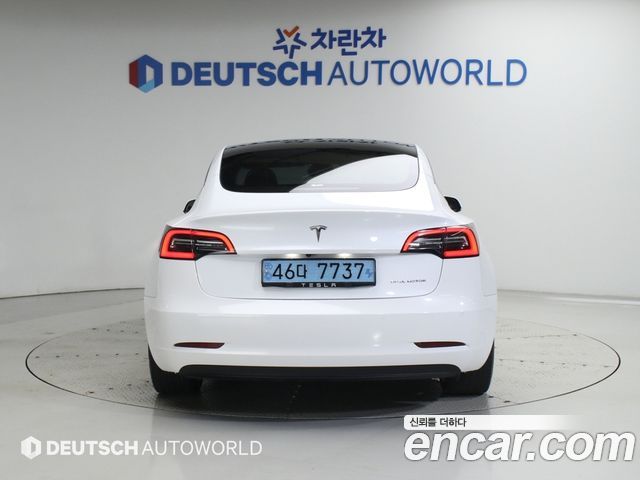 Tesla Model 3 2021 — photo 5