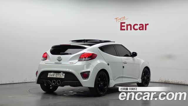 Hyundai Veloster 2017 — photo 2