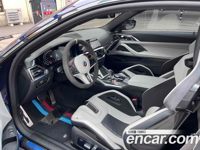BMW M4 2021 — photo 7