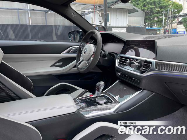 BMW M4 2021 — photo 9