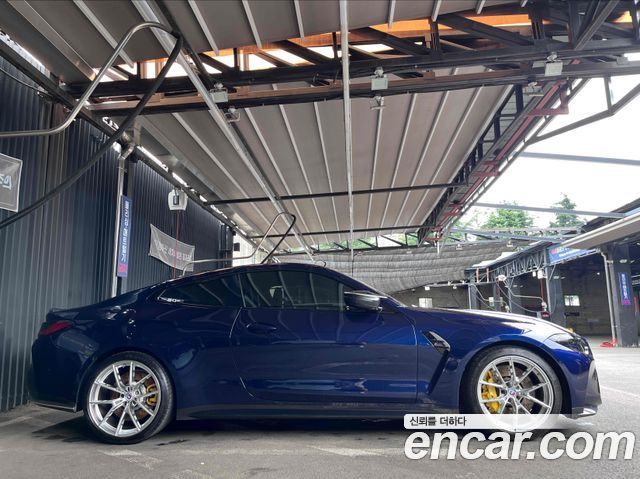 BMW M4 2021 — photo 17