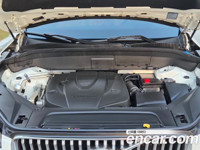 Volvo XC90 2020 — photo 6