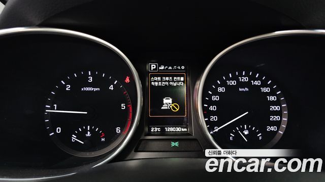 Hyundai Santafe 2016 — photo 8