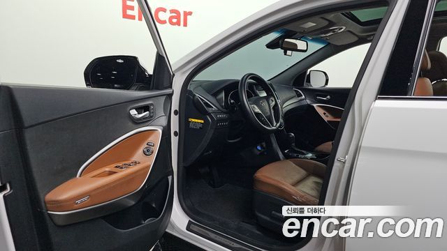 Hyundai Santafe 2016 — photo 10