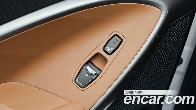 Hyundai Santafe 2016 — photo 19