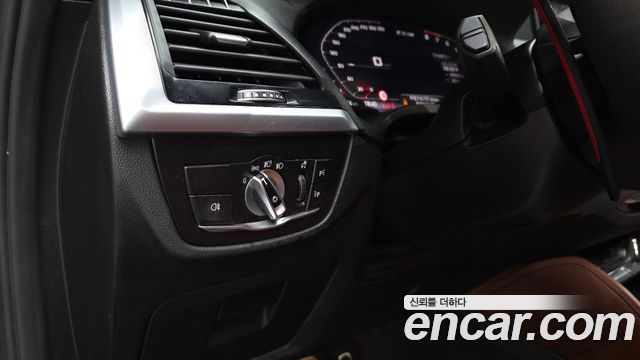 BMW X3M 2021 — photo 34