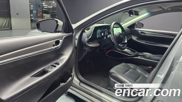 Hyundai Grandeur 2022 — photo 13