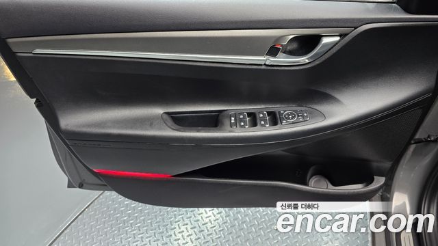 Hyundai Grandeur 2022 — photo 14