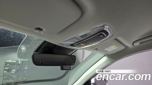 Hyundai AVANTE 2021 — photo 24