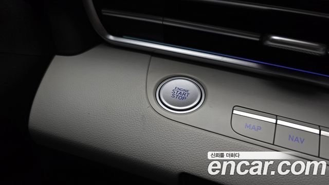 Hyundai AVANTE 2021 — photo 26