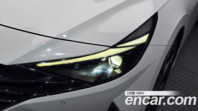Hyundai AVANTE 2021 — photo 8