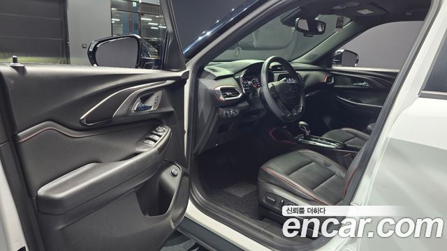 Chevrolet Korea Trailblazer 2022 — photo 13