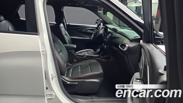 Chevrolet Korea Trailblazer 2022 — photo 17