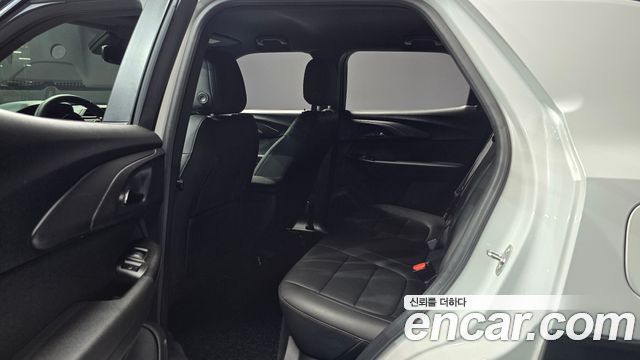 Chevrolet Korea Trailblazer 2022 — photo 18