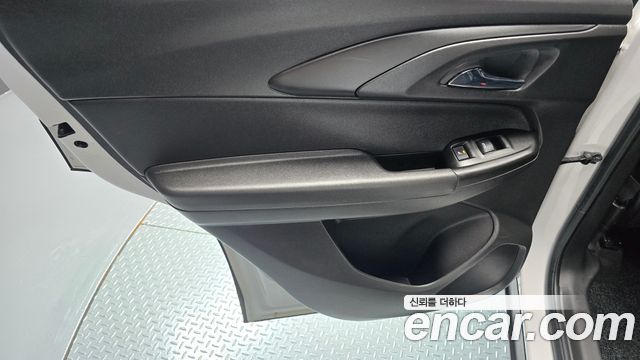 Chevrolet Korea Trailblazer 2022 — photo 15
