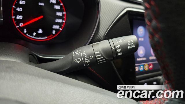 Chevrolet Korea Trailblazer 2022 — photo 27