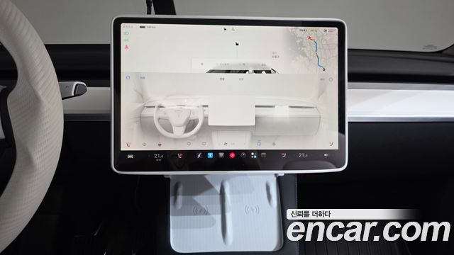 Tesla Model Y 2024 — photo 20