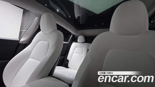 Tesla Model Y 2024 — photo 30