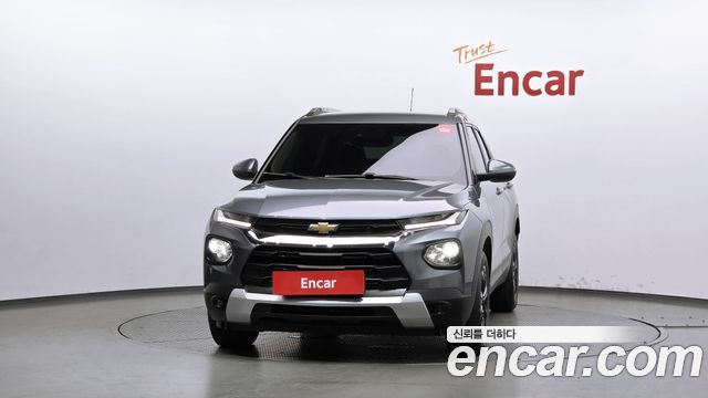 Chevrolet Korea Trailblazer 2022 — photo 3