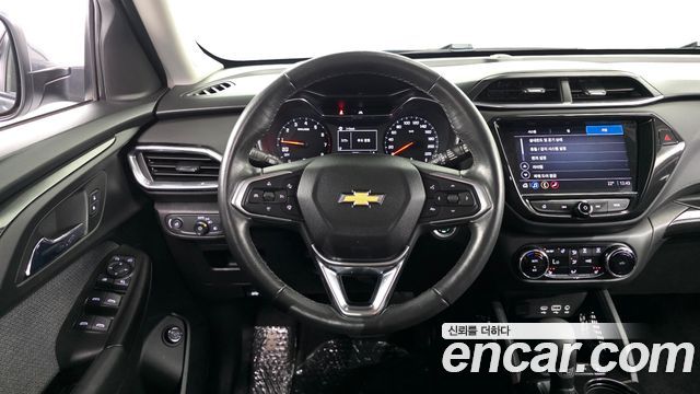 Chevrolet Korea Trailblazer 2022 — photo 18