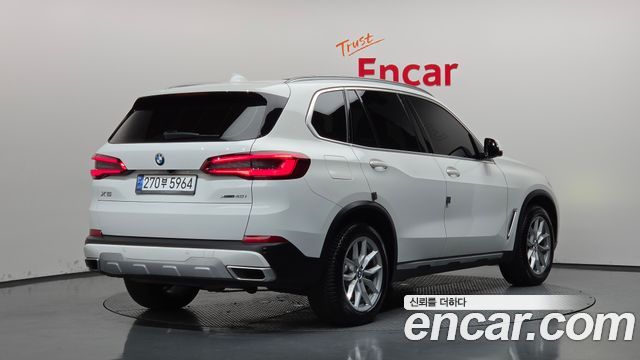 BMW X5 2020 — photo 2