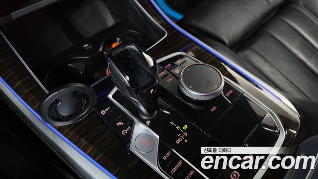 BMW X5 2020 — photo 12