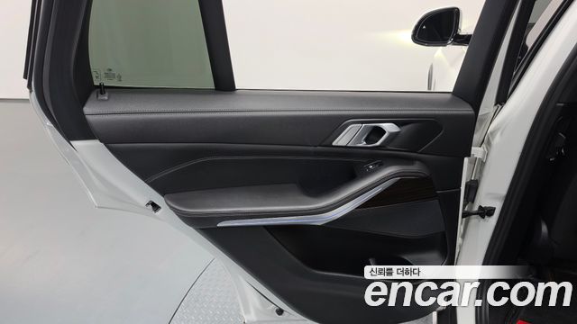 BMW X5 2020 — photo 15