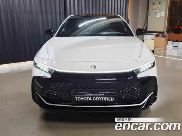 Toyota Crown 2026 — photo 2