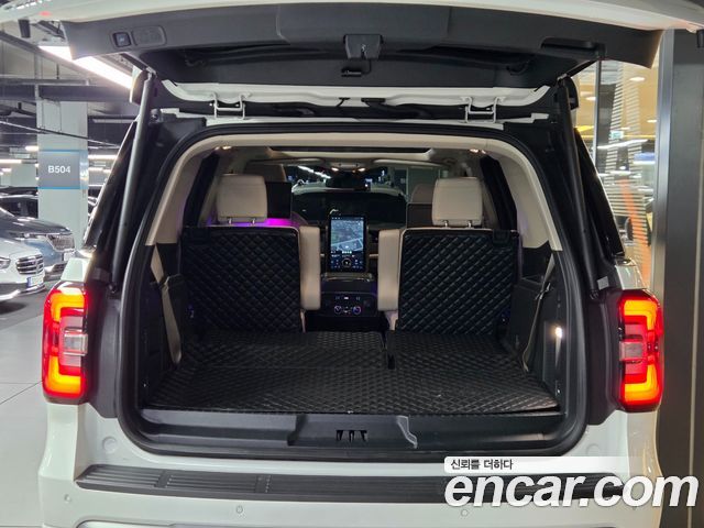Ford Expedition 2022 — photo 6