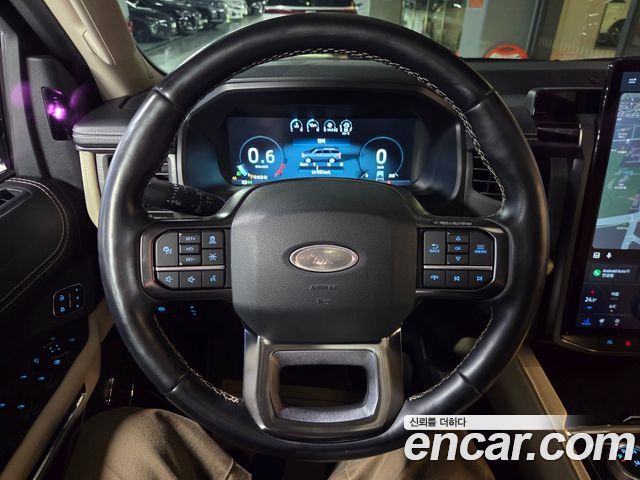 Ford Expedition 2022 — photo 13