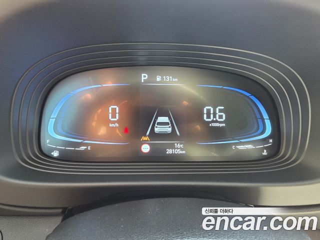 Hyundai Venue 2024 — photo 8