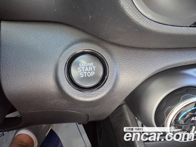 Hyundai Venue 2024 — photo 13