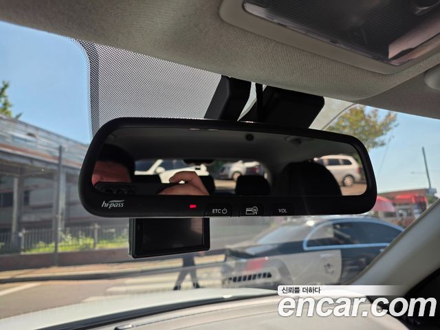 Hyundai Venue 2024 — photo 15