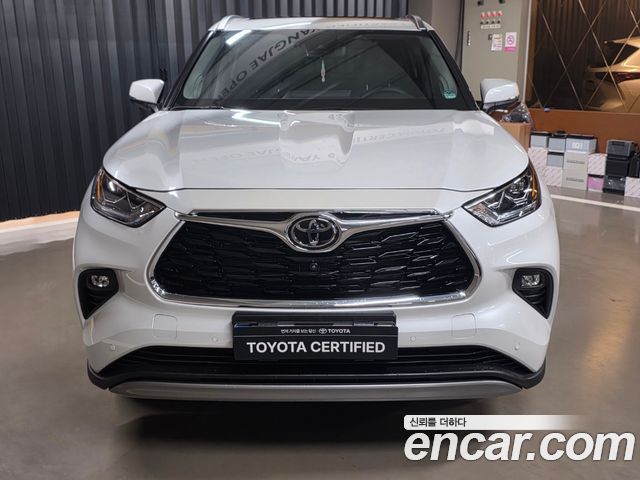Toyota Highlander 2025 — photo 2