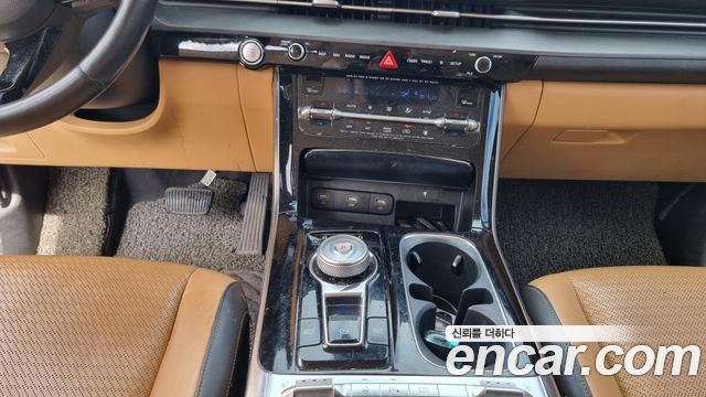 Kia Canival 2021 — photo 9