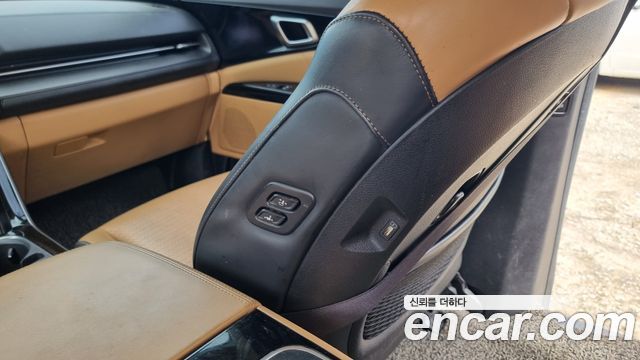 Kia Canival 2021 — photo 13