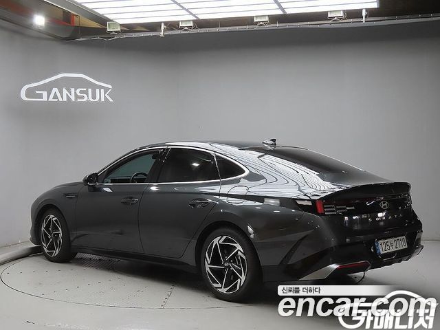 Hyundai Sonata 2024 — photo 2