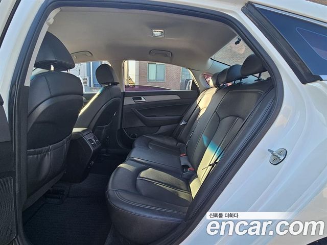 Hyundai Sonata 2018 — photo 11