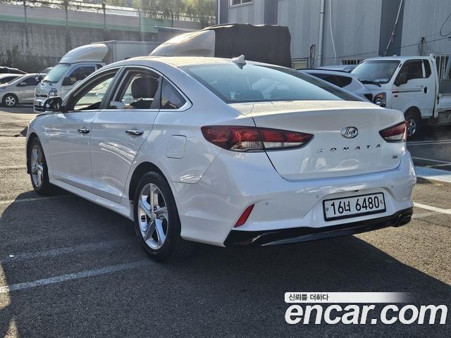 Hyundai Sonata 2018 — photo 20
