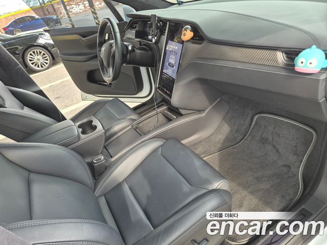 Tesla Model X 2019 — photo 7