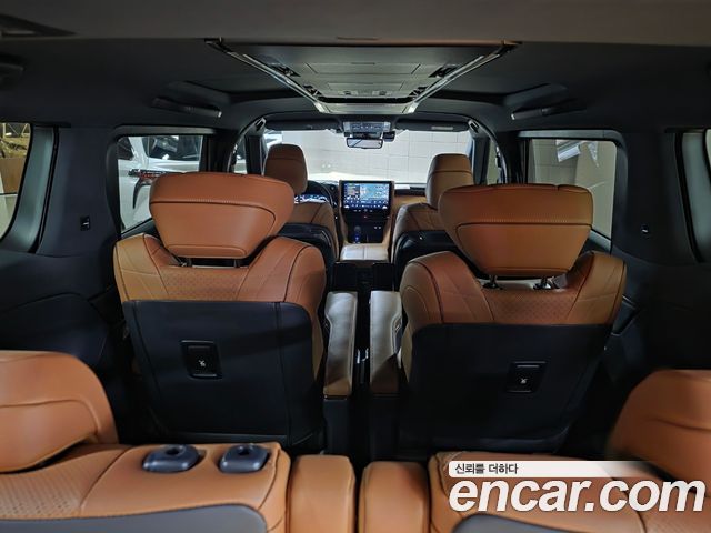 Toyota Alphard 2025 — photo 7