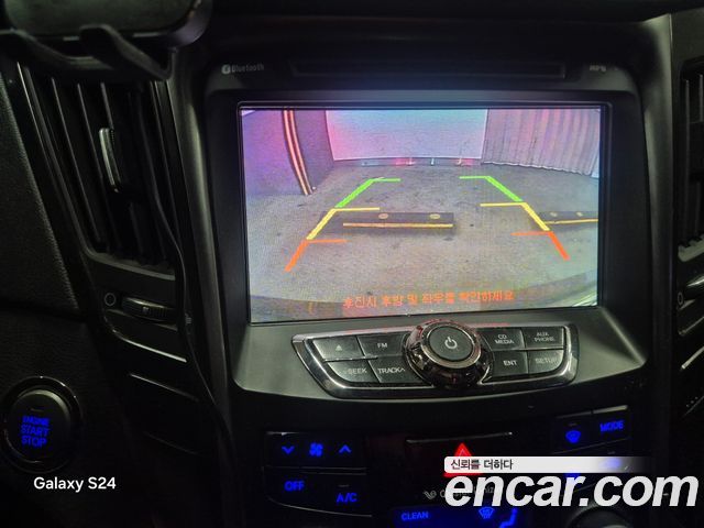Hyundai Sonata 2013 — photo 16