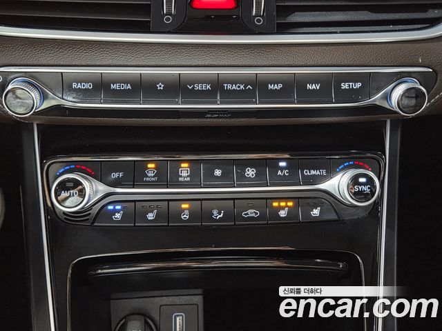 Hyundai Grandeur 2019 — photo 17